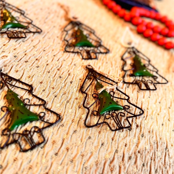 8 pcs metal Christmas ornament’s. NWT - Picture 4 of 5